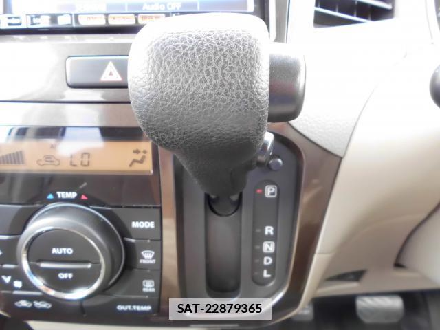 Nissan ROOX 2013-05 7804387-16