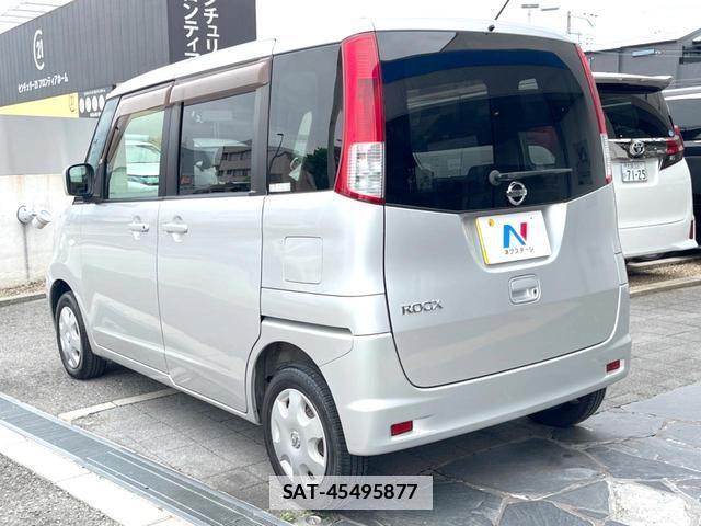 Nissan ROOX 2012-06 7805632-13