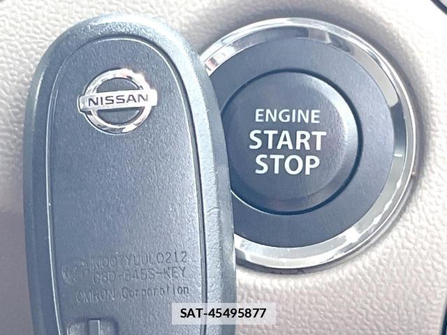 Nissan ROOX 2012-06 7805632-3