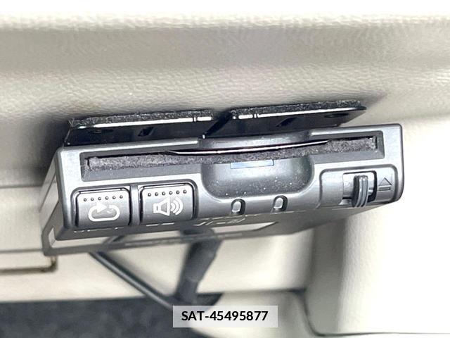 Nissan ROOX 2012-06 7805632-4