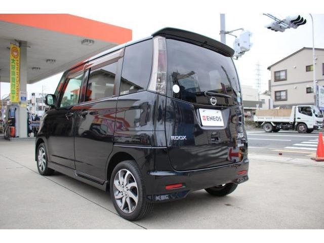 Nissan ROOX 2010-07 7806094-1