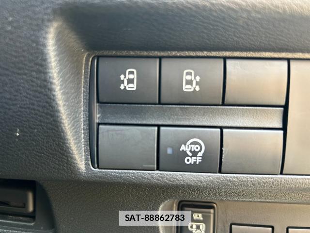 Nissan ROOX 2020-03 7806505-1