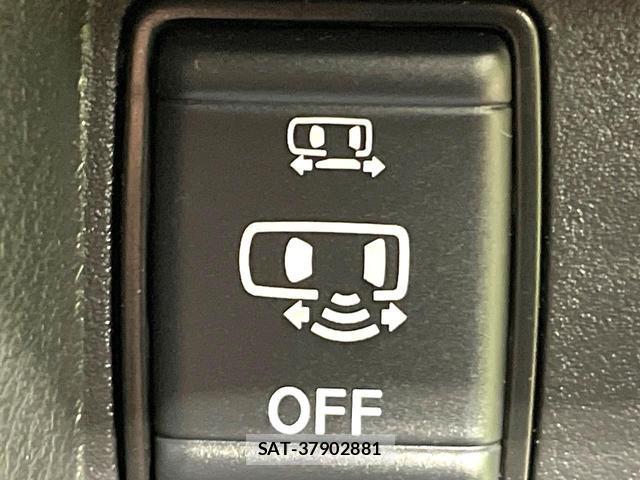Nissan ROOX 2021-02 7809103-3