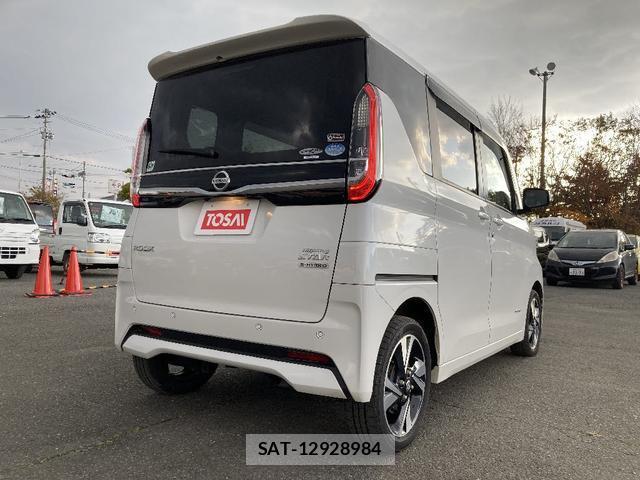 Nissan ROOX 2020-10 7809292-1
