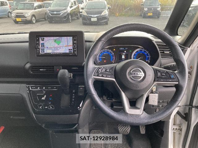 Nissan ROOX 2020-10 7809292-2