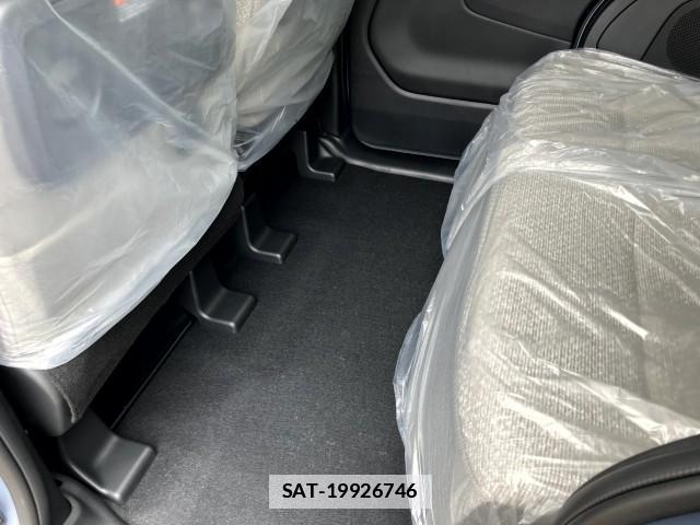 Nissan ROOX 2026-03 7809816-19
