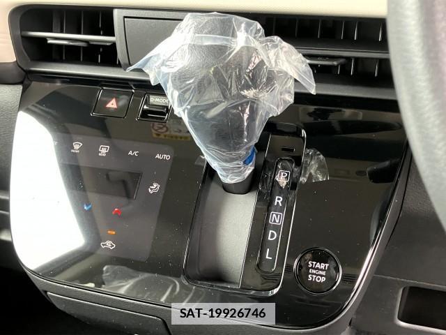 Nissan ROOX 2026-03 7809816-5