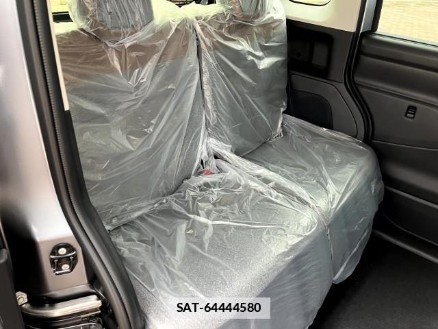 Nissan ROOX 2026-03 7809817-18