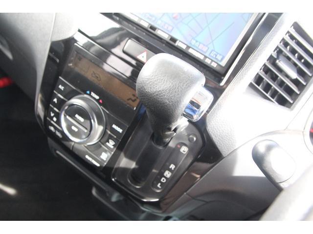 Nissan ROOX 2011-02 7810687-14
