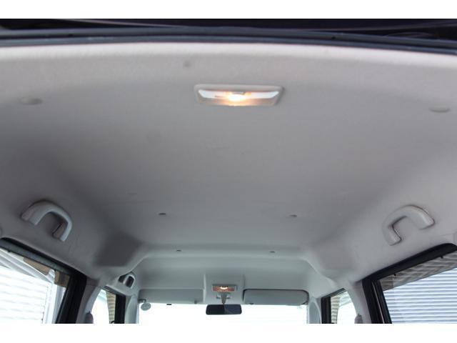Nissan ROOX 2011-02 7810687-7
