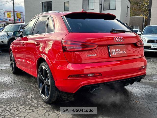 Audi RS Q3 2014-03 7804615-4