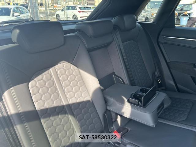 Audi RS Q3 2021-08 7807014-4