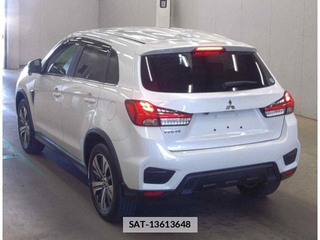 Mitsubishi RVR 2021-02 7793813-4