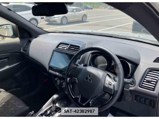 Mitsubishi RVR 2024-04 7807506-2