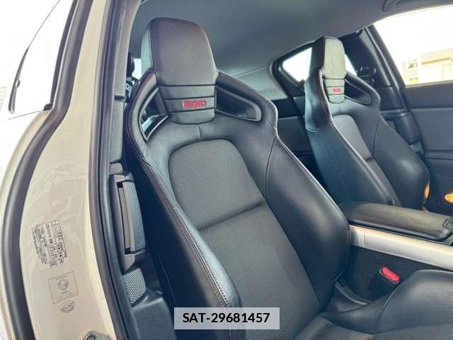 Mazda RX-8 2011-09 7803670-10