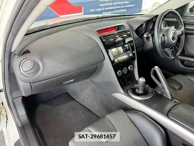 Mazda RX-8 2011-09 7803670-11