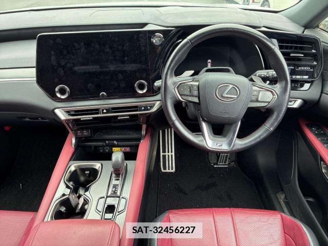 Lexus RX 2023-05 7794177-2