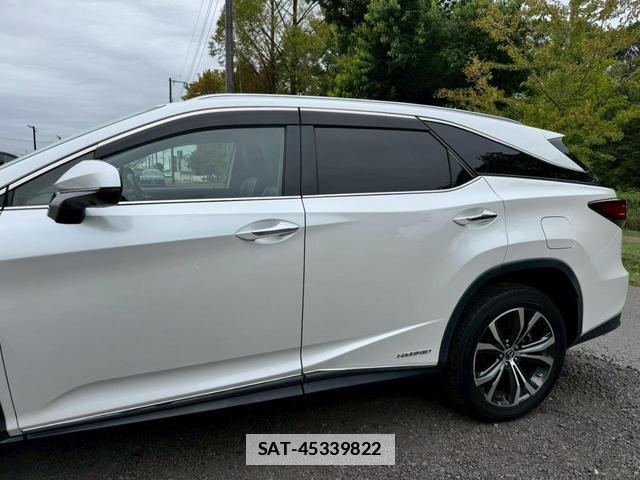 Lexus RX 2020-03 7794324-10