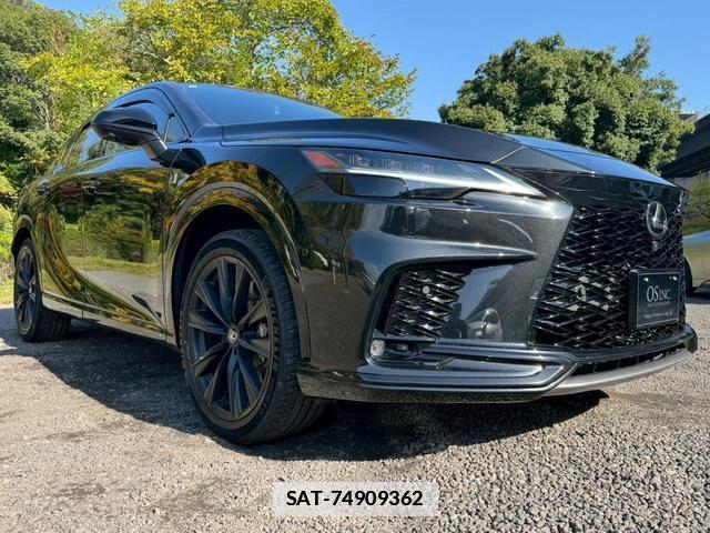 Lexus RX 2024-02 7794339-11