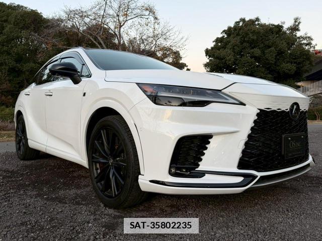 Lexus RX 2023-04 7794358-15