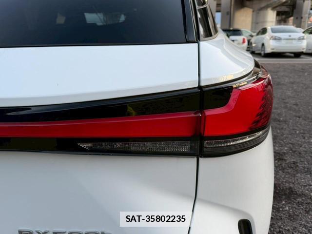 Lexus RX 2023-04 7794358-5