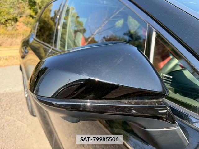 Lexus RX 2023-05 7794371-4