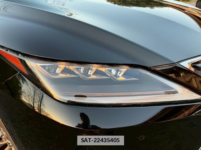 Lexus RX 2021-03 7794383-1