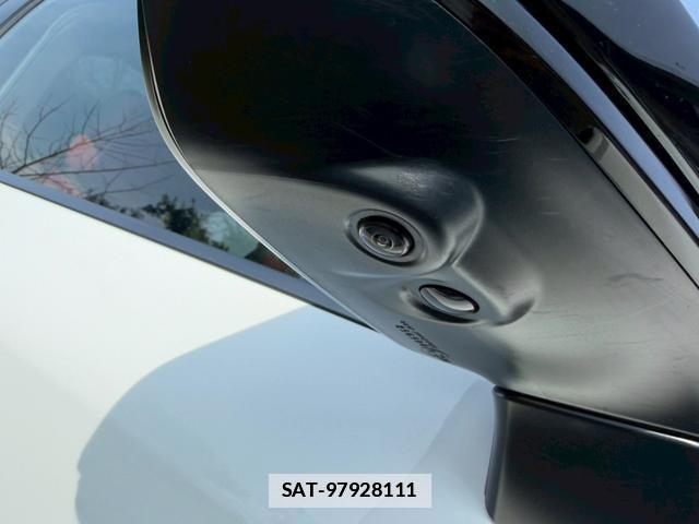 Lexus RX 2023-03 7794400-17