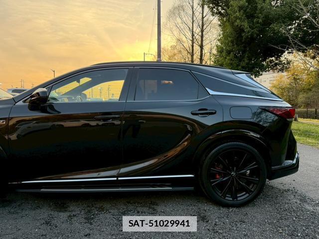 Lexus RX 2023-04 7794402-1