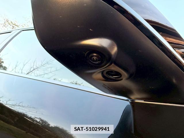 Lexus RX 2023-04 7794402-17