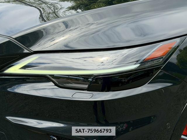 Lexus RX 2023-05 7794412-4