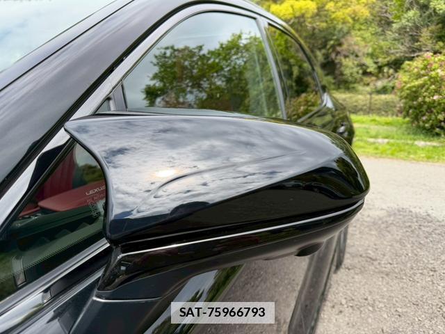 Lexus RX 2023-05 7794412-7