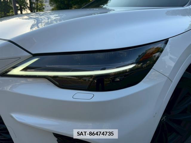 Lexus RX 2023-08 7794429-4