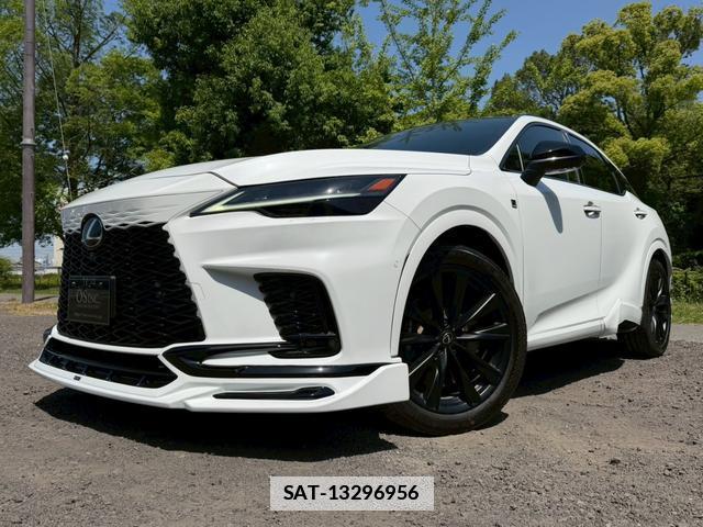 Lexus RX 2023-06 7794436-5