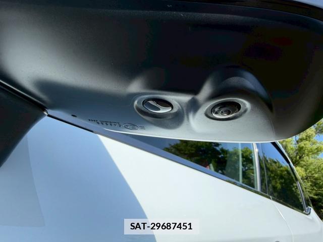 Lexus RX 2023-08 7794439-10