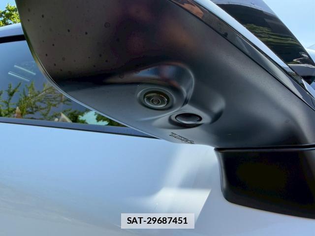 Lexus RX 2023-08 7794439-17