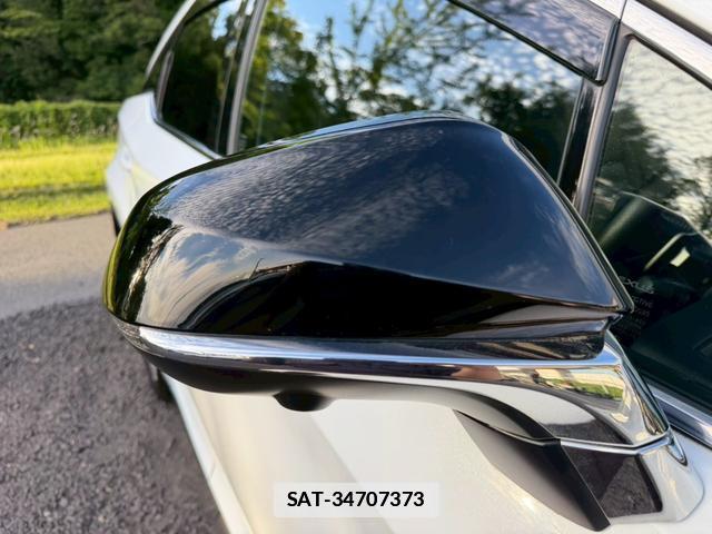 Lexus RX 2020-04 7794445-15