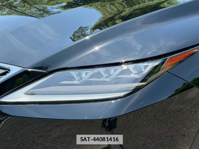 Lexus RX 2020-02 7794447-4