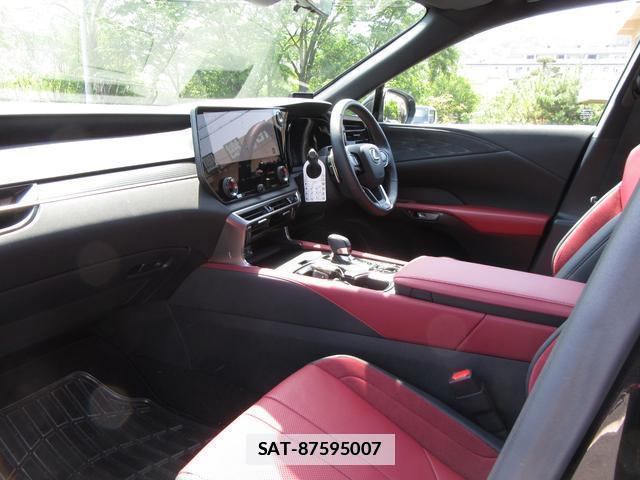 Lexus RX 2024-09 7794682-4
