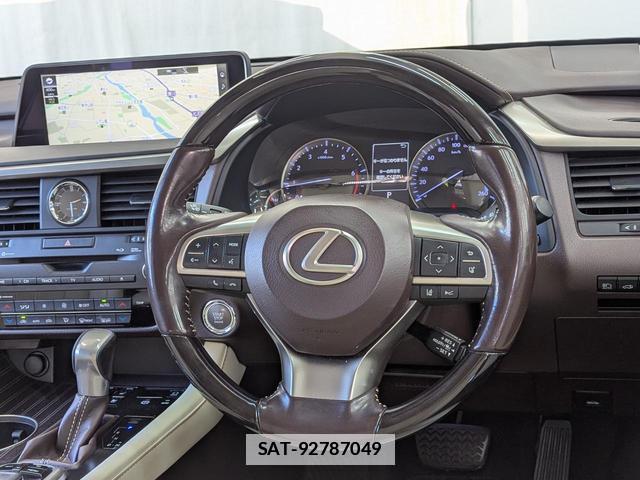 Lexus RX 2016-11 7795295-6