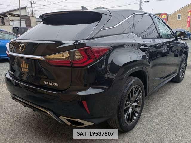 Lexus RX 2016-02 7798710-1