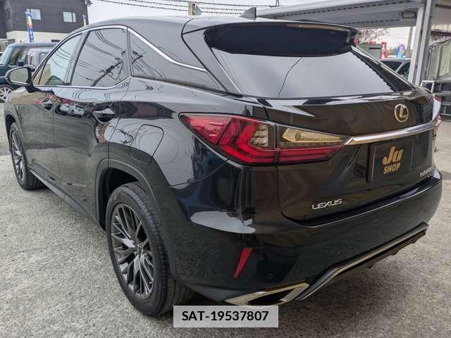Lexus RX 2016-02 7798710-7