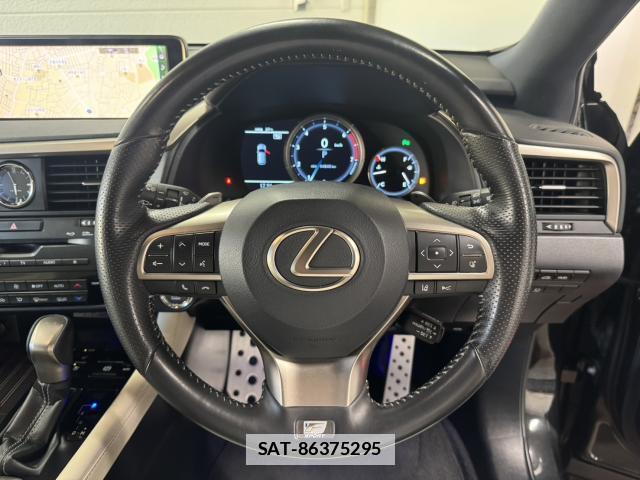 Lexus RX 2018-04 7798829-11