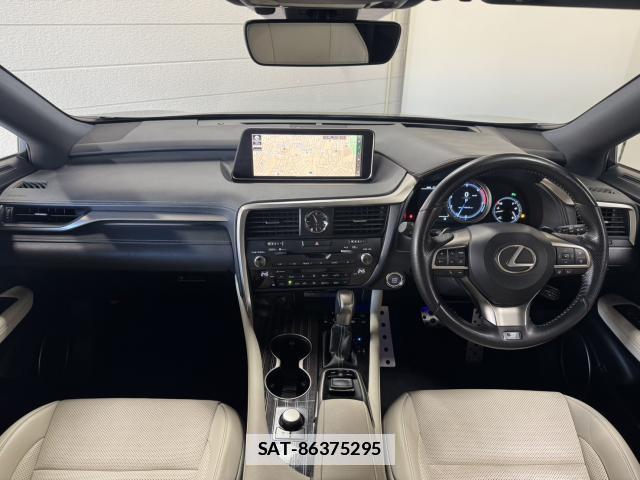 Lexus RX 2018-04 7798829-2