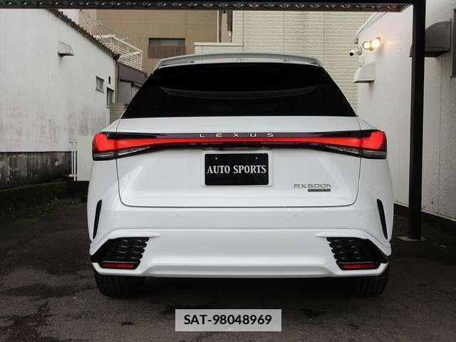 Lexus RX 2023-06 7802153-5