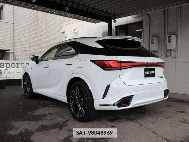 Lexus RX 2023-06 7802153-6