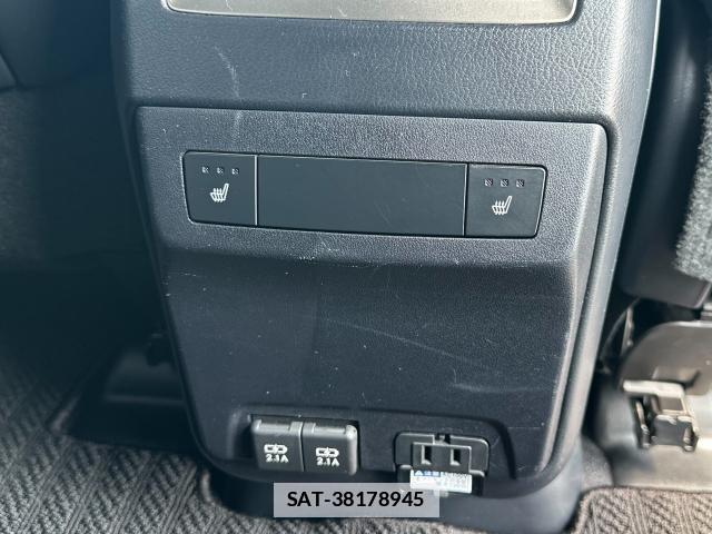 Lexus RX 2021-02 7802402-9