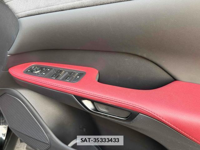 Lexus RX 2023-10 7803757-10