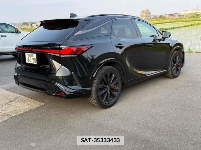 Lexus RX 2023-10 7803757-4