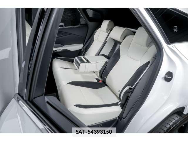 Lexus RX 2025-06 7806042-17